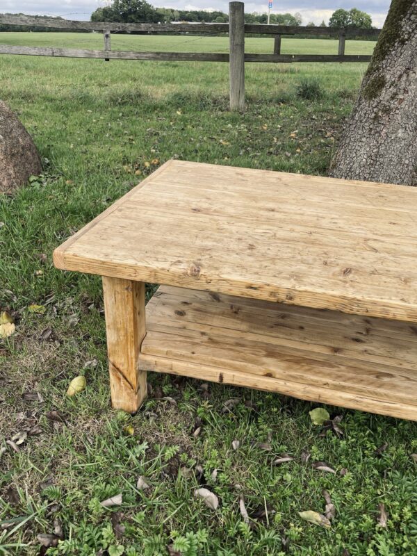 Couchtisch mit Ablage – Bild 8