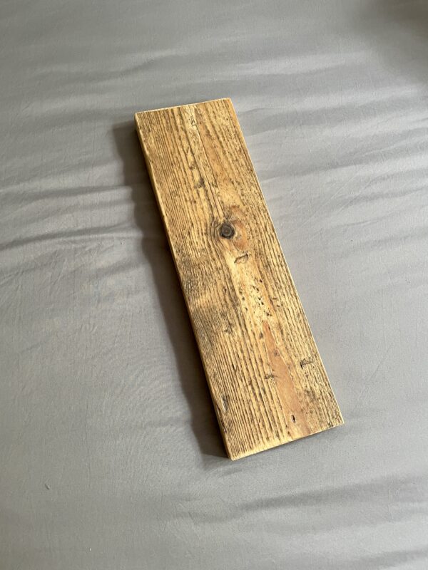 Schwebendes Regal Altholz mit Leinöl Finish – Bild 6