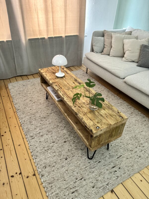 Couchtisch mit Ablage auf Haarnadelbeinen – Bild 3