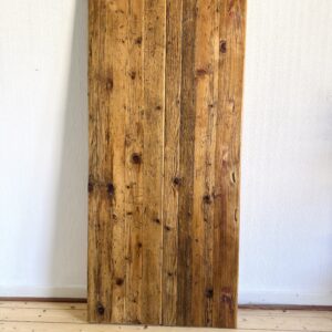 Tischplatte dunkel geölt aus Gerüstbohlen